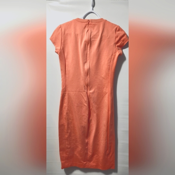 Icône Peach T-Shirt Dress - Picture 3 of 3